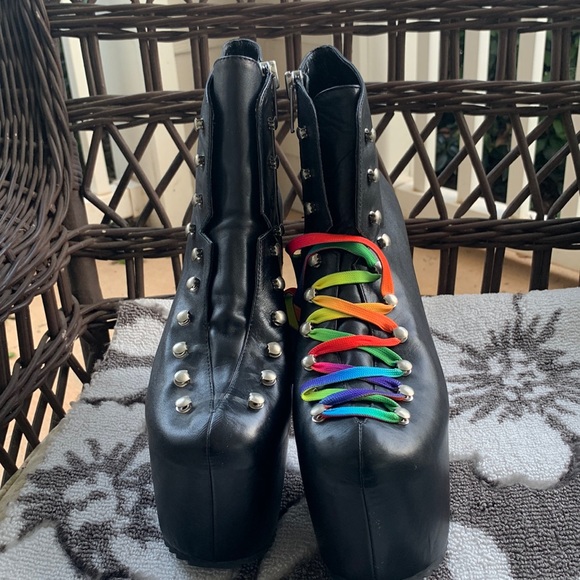 UNIF Platform Boots 100% Leather - Picture 4 of 16